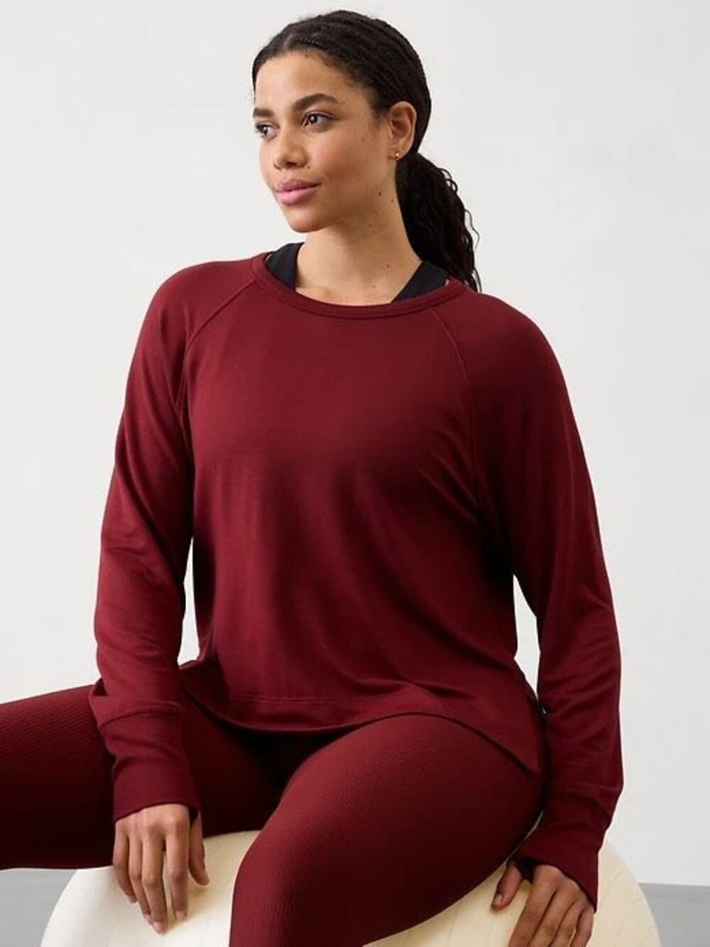 Athleta Women's Raglan Sleeve Coaster Luxe Recover Sweatshirt Burgundy L NEW